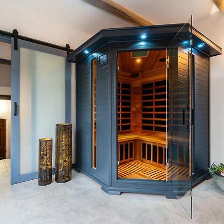 Boutique Hotel Soukenikuv Dum 쿤타호라 외부 사진
