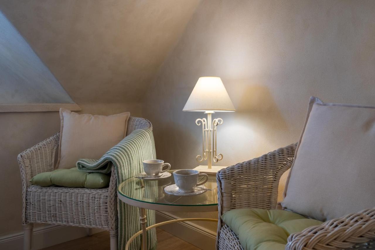 Boutique Hotel Soukenikuv Dum 쿤타호라 외부 사진
