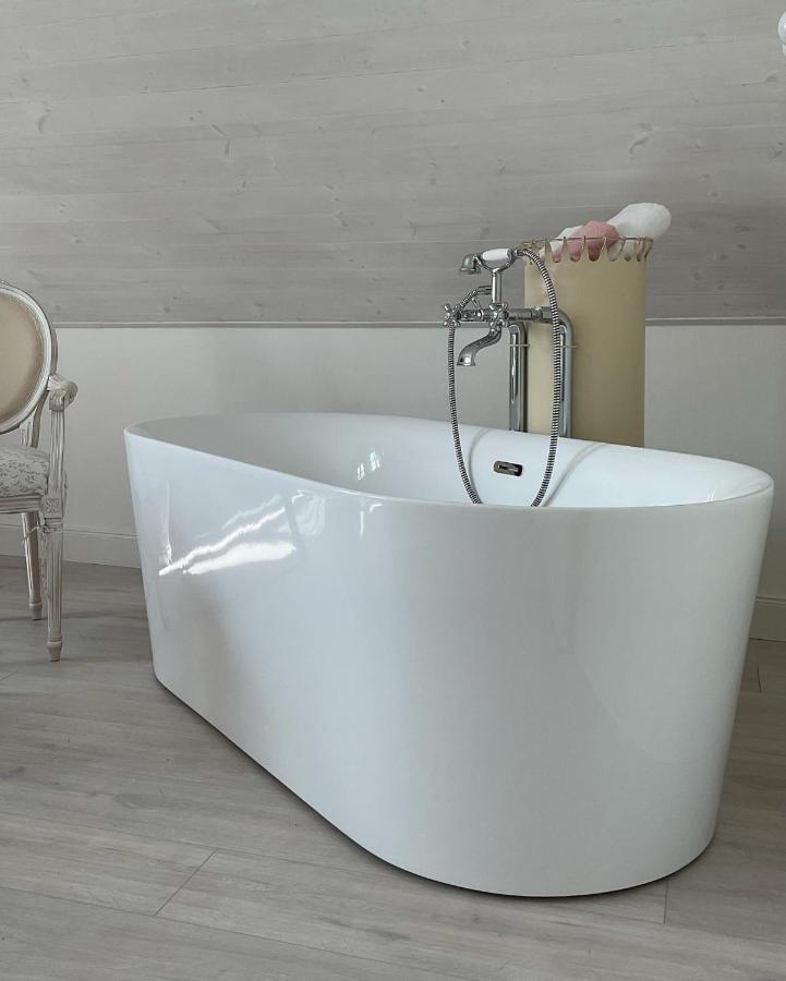 Boutique Hotel Soukenikuv Dum 쿤타호라 외부 사진